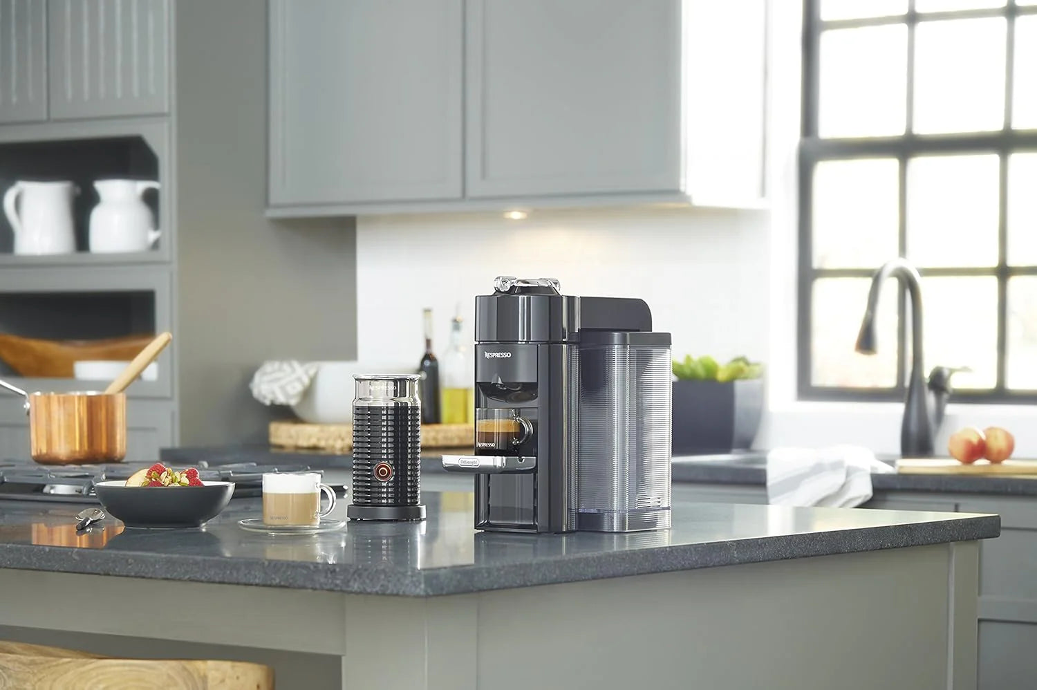 Nespresso De'Longhi Vertuo Coffee and Espresso Machine